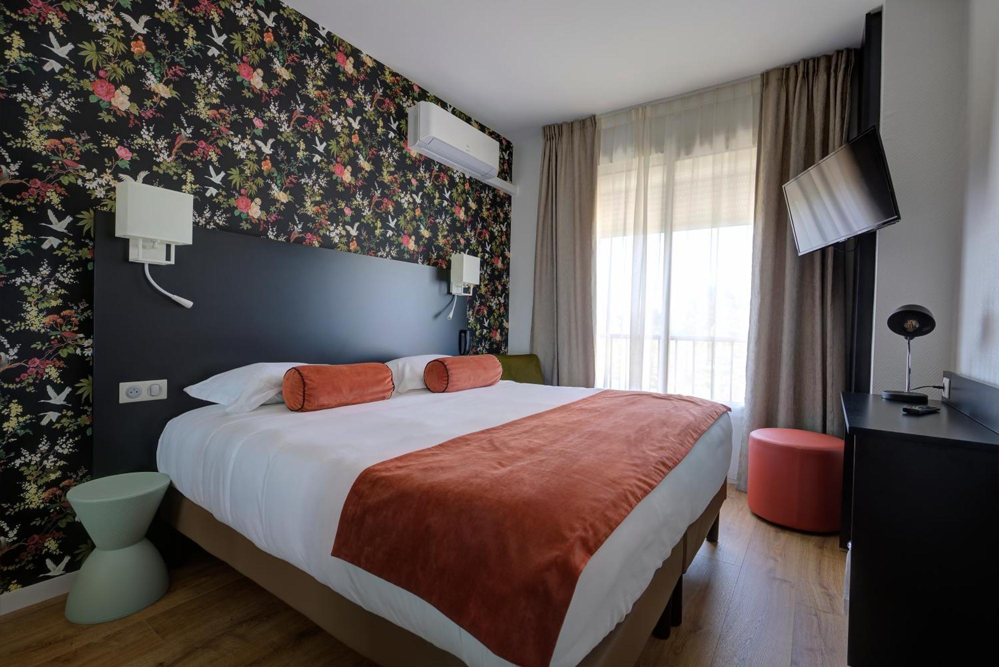 Brit Hotel Europ Bergerac Bagian luar foto